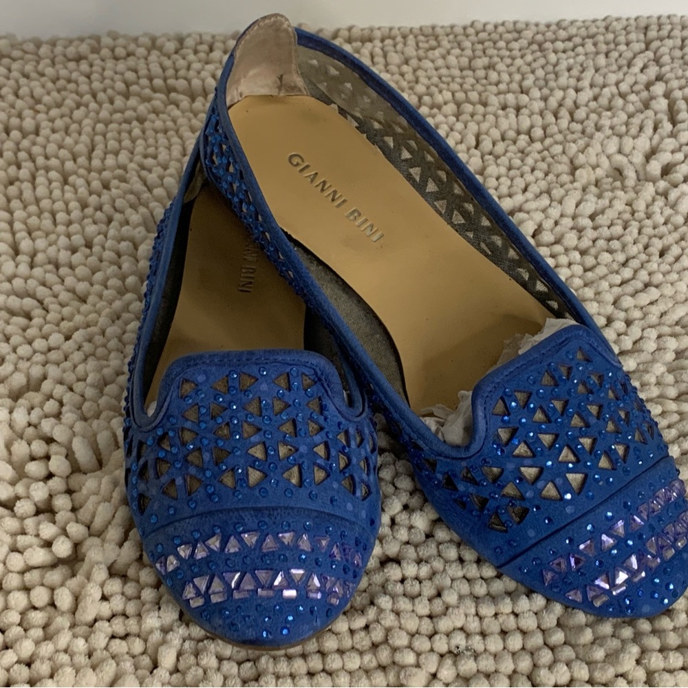 Blue, sparkly, flats